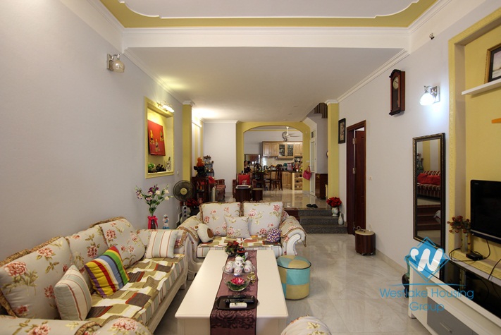 Open floor plan house in Ba Dinh for rent